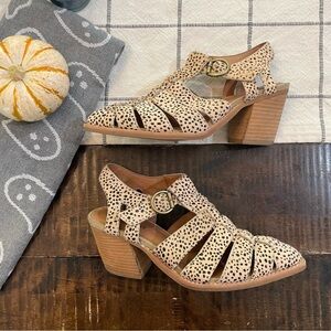Jeffrey Campbell Angora Heeled Jaguar Print Calf Hair Fisherman Sandal Size: 8